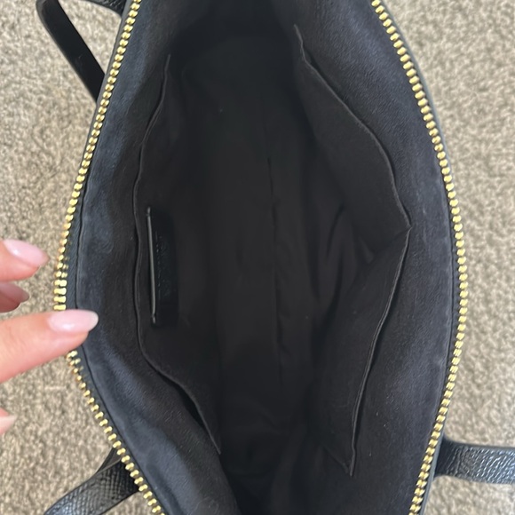 Coach leather zip tote bag - FREE SHIPPING - like new very good condition - Picture 6 of 7